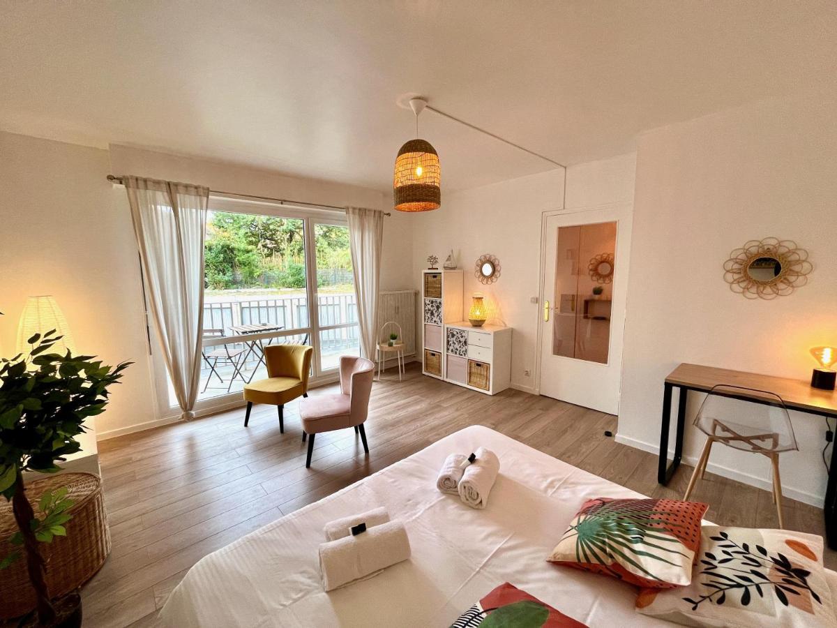 Nihal, Studio Proche Zenith Avec Parking Et Balcon Caen Eksteriør billede
